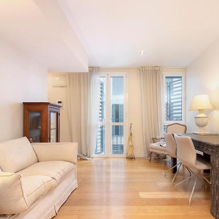 Acogedor Apartamento Junto A La Catedral By Rent Me Málaga Exterior foto